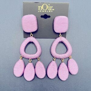 Noir Jewelry Purple/Lavender Dangle Drop Abstract Earrings. NWOT